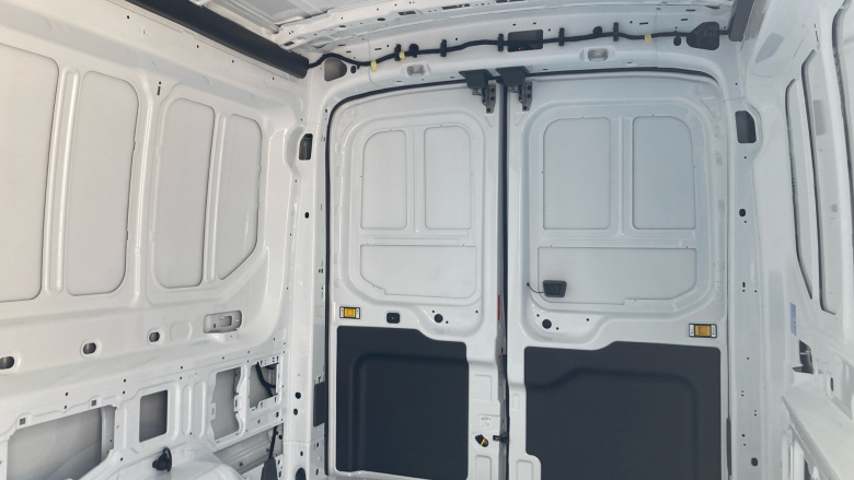 Ford Transit E-350 L3 Rwd 135kW 68kWh H2 Leader Van Auto